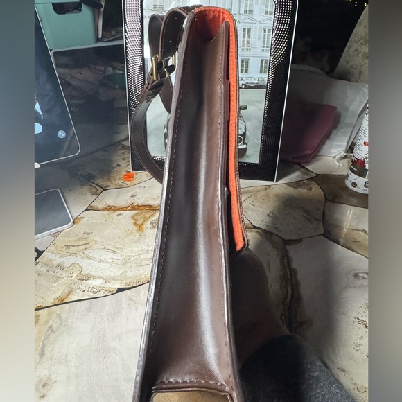 Louis Vuitton - Portobello Shoulder Bag w/Clear Back Pocker - EUC - No Call Outs - Picture 12 of 12